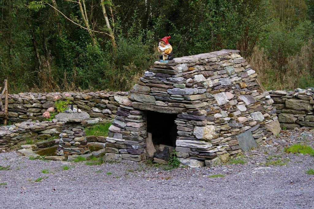 Lissyclearig Thatched Cottage ケンメア エクステリア 写真